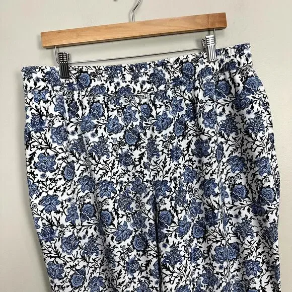 Talbots Blue White Paisley Floral Pull On Wide Leg Cropped Ankle Pants 14 - Picture 3 of 8